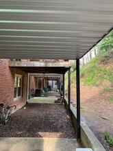 210 E Cloverhurst Ave in Athens, GA - Building Photo - Building Photo