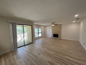 11843 Braesview, 502 in San Antonio, TX - Building Photo - Building Photo