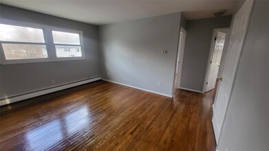 40 Haviland Rd-Unit -A8 in Poughkeepsie, NY - Building Photo - Building Photo