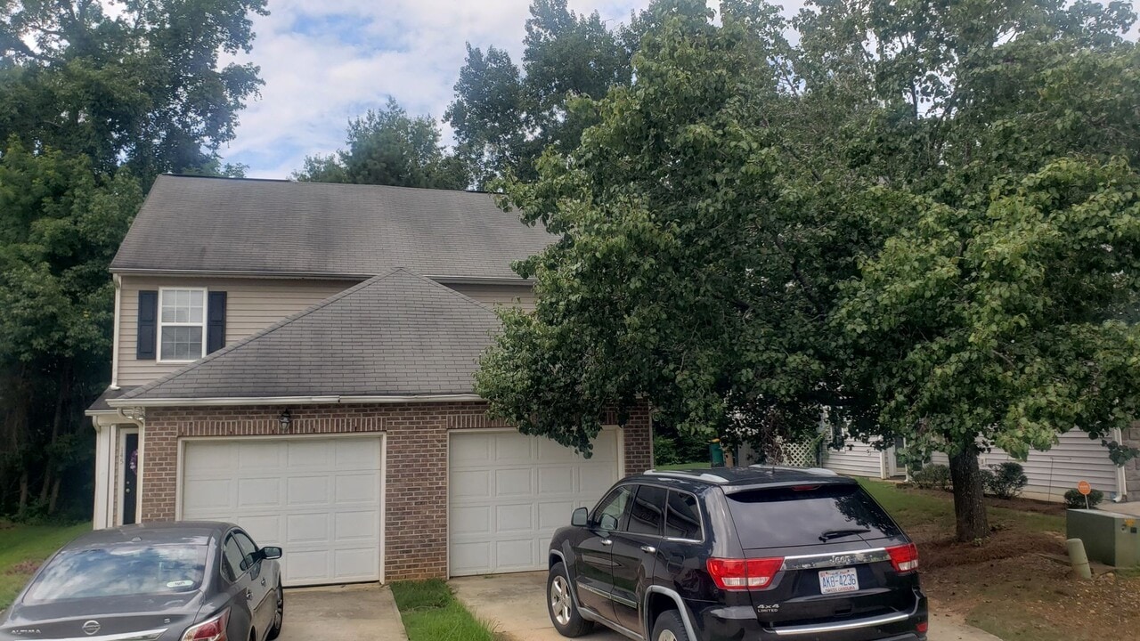 141 Woodson Dr in Clayton, NC - Building Photo