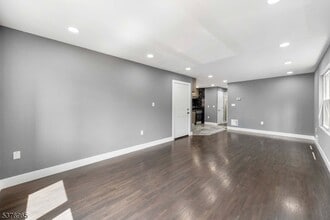 1117 Chestnut St in Elizabeth, NJ - Building Photo - Building Photo