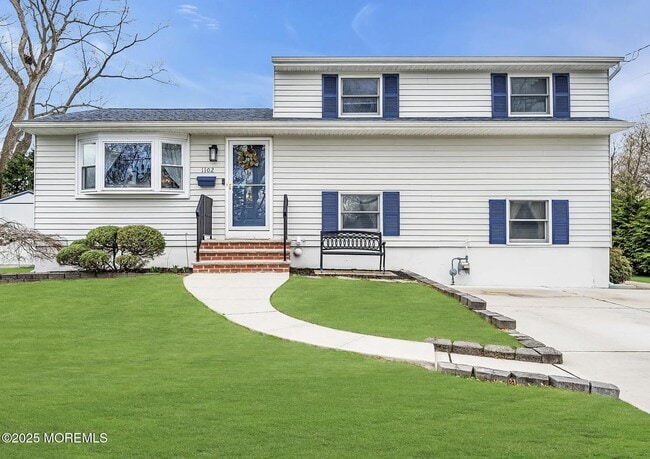 property at 1102 Interlaken Ave