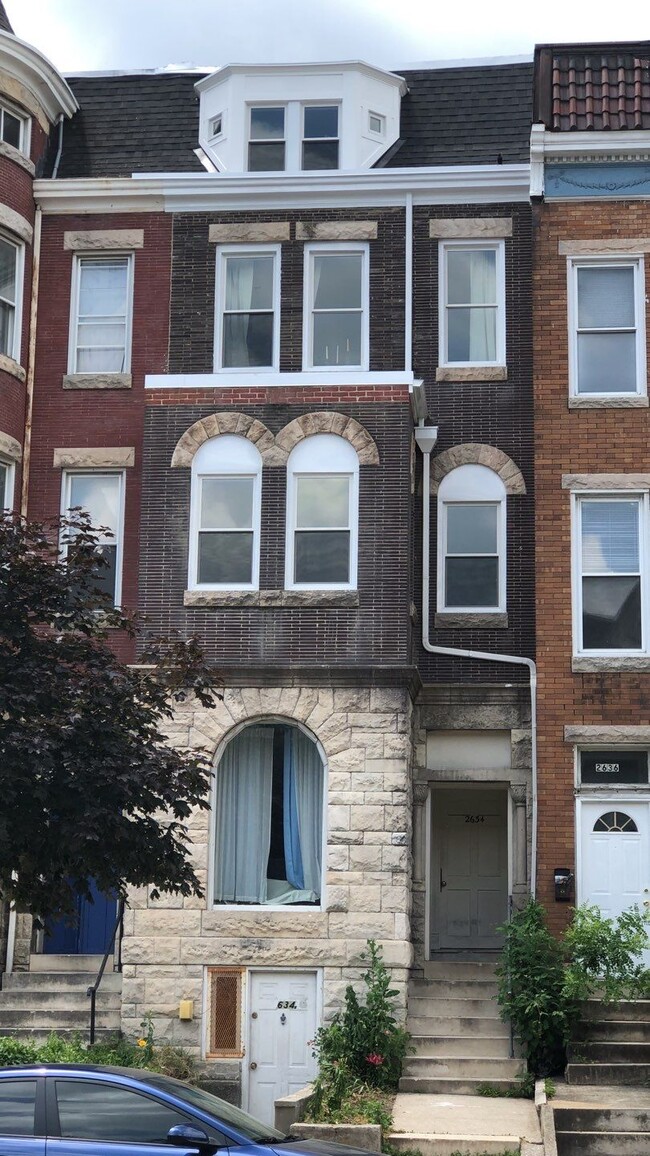 2634 N Charles St, Unit 2
