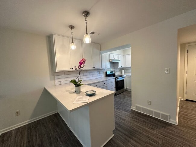 185 S Eagle Creek Dr in Lexington, KY - Building Photo - Building Photo
