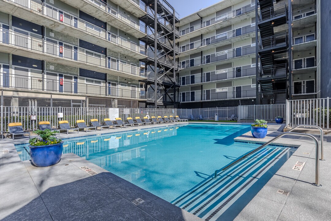 1016 Lofts in Atlanta, GA - Building Photo