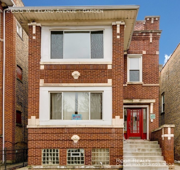2655 W Leland Ave-Unit -Garden in Chicago, IL - Building Photo