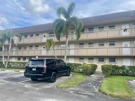 1801 NW 75th Ave in Plantation, FL - Building Photo