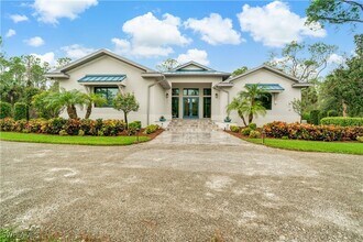 2991 2nd St NW in Naples, FL - Building Photo - Building Photo