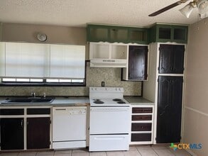 213 Blanket Dr in Copperas Cove, TX - Building Photo - Building Photo