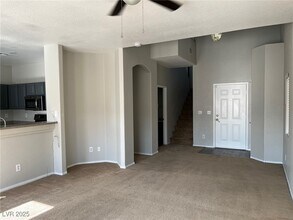 8037 Peaceful Village Pl in Las Vegas, NV - Building Photo - Building Photo