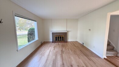 120 Garden St in Duluth, MN - Building Photo - Building Photo