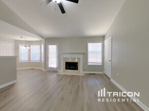 121 Millwheel Dr in Villa Rica, GA - Building Photo - Building Photo