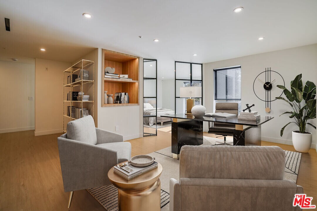 1617 Broadway in Santa Monica, CA - Building Photo
