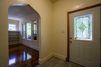 716 Euclid Ave in Syracuse, NY - Building Photo - Building Photo