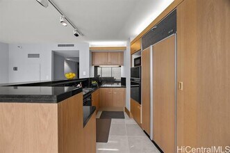 1330 Ala Moana Blvd in Honolulu, HI - Building Photo - Building Photo