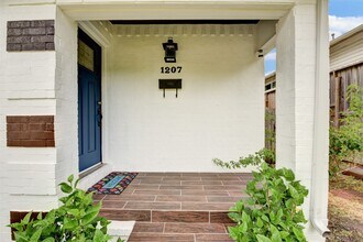 1207 Archer St in Houston, TX - Building Photo - Building Photo