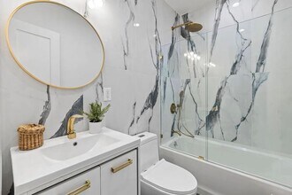 122 Palmetto St in Brooklyn, NY - Building Photo - Building Photo
