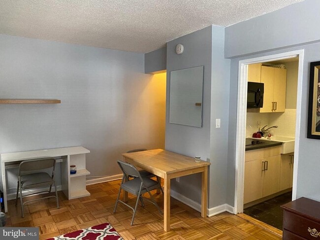 property at 2141 I St NW