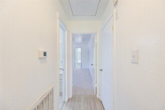 2402 Strait Ln in Houston, TX - Building Photo - Building Photo