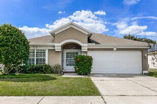 3607 Trapnell Grove Loop in Plant City, FL - Building Photo