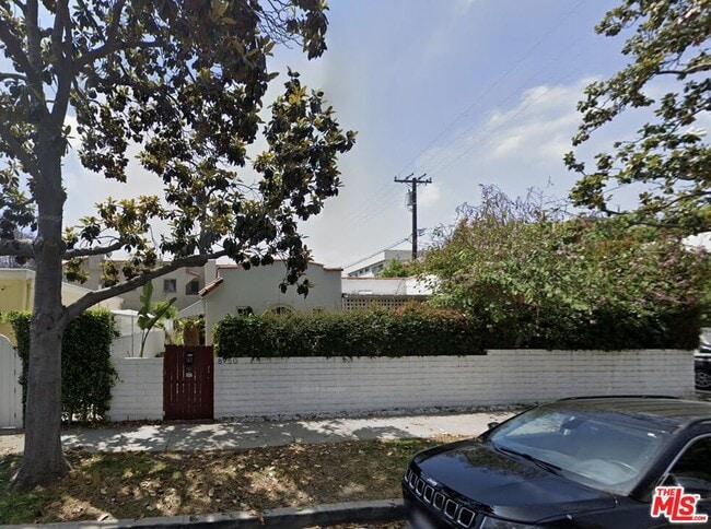 property at 8950 Dayton Way