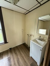 24 N Central Ave in Utica, OH - Building Photo - Building Photo
