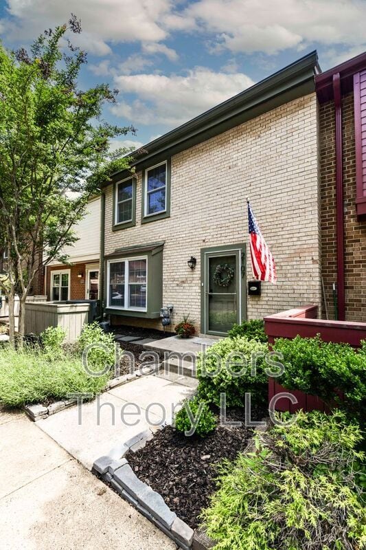 property at 2107 Golf Course Dr