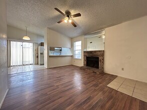 139 N Troy Ave in Lubbock, TX - Building Photo - Building Photo