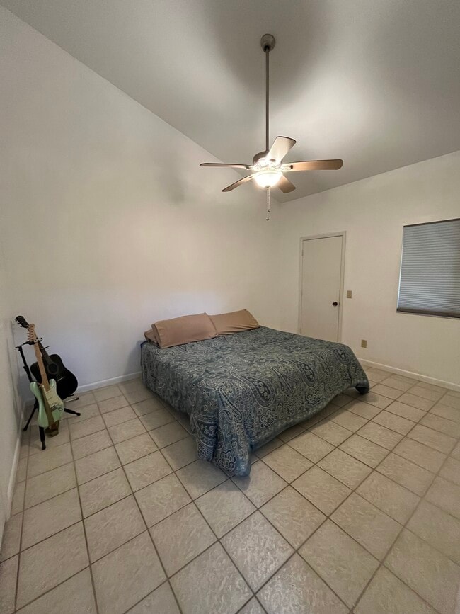 1645 SW Crossing Cir in Palm City, FL - Building Photo - Building Photo