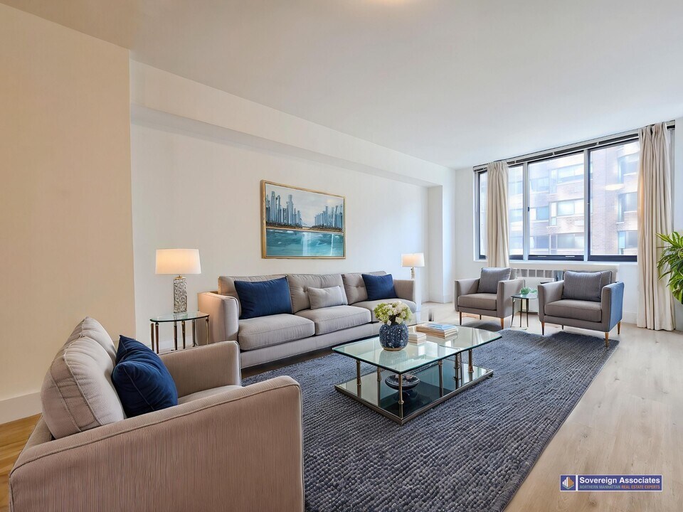 1735 York Ave in New York, NY - Building Photo