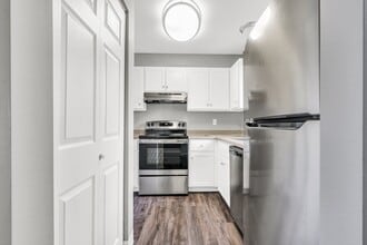 Tamarlane Apartments, LLC in Portland, ME - Foto de edificio - Building Photo