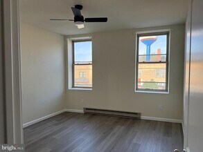 21 N Main St in Woodstown, NJ - Building Photo - Building Photo