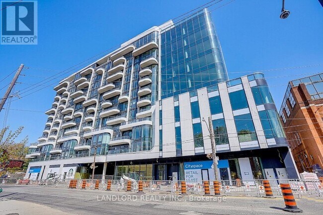 322 Dupont St in Toronto, ON - Building Photo - Building Photo