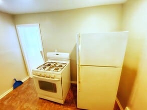 18662 Sunset St in Detroit, MI - Building Photo - Building Photo