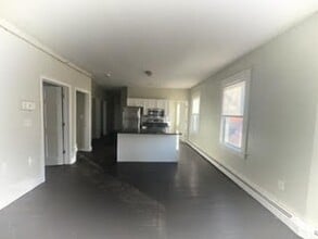 51 Arlington St in Worcester, MA - Building Photo - Building Photo