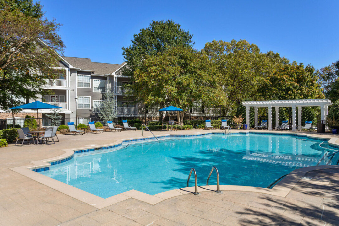Retreat at Sweetwater in Lawrenceville, GA - Foto de edificio