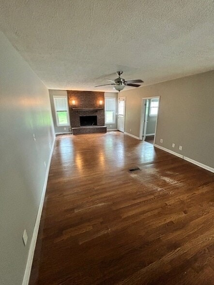 106 Donna Dr, Unit A in Hendersonville, TN - Building Photo - Building Photo