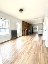 154 Broadway in Port Ewen, NY - Building Photo - Building Photo