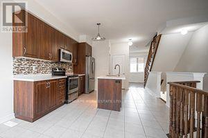 1354 Granrock Crescent in Mississauga, ON - Building Photo - Building Photo