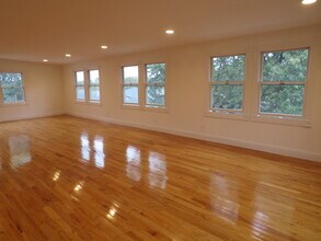 84 Corabelle Ave, Unit 2nd Floor in Lodi, NJ - Building Photo - Building Photo