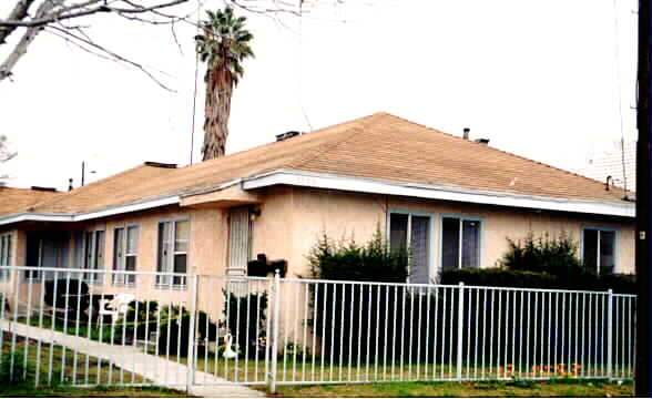 1155 N Lugo Ave in San Bernardino, CA - Building Photo - Building Photo