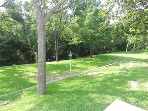 12414 Veronica Cir in Farmers Branch, TX - Building Photo - Building Photo