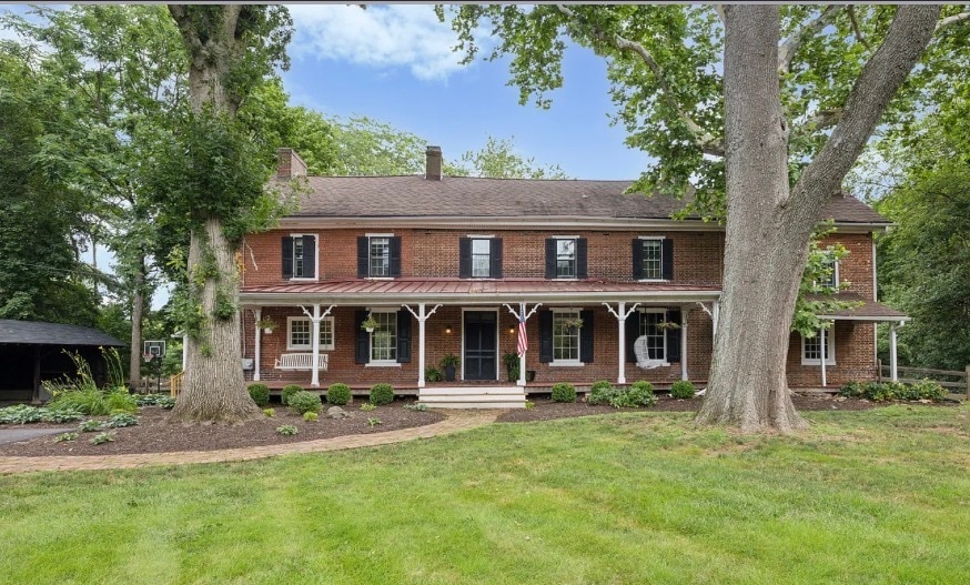 547 Concord Rd in Glen Mills, PA - Foto de edificio