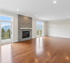 2159 Kirkstone Rd in North Vancouver, BC - Building Photo - Building Photo
