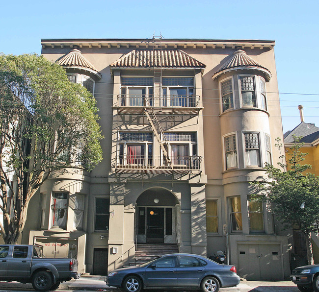 1837 Oak St in San Francisco, CA - Building Photo - Building Photo