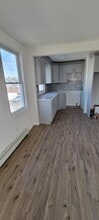 83 Kraemer St in Hicksville, NY - Building Photo - Building Photo