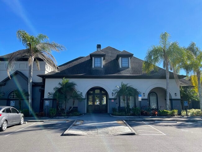 13116 Sanctuary Cove Dr, Unit 102 in Temple Terrace, FL - Building Photo - Building Photo