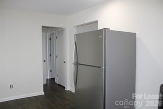 428 Beaty St in Davidson, NC - Building Photo - Building Photo