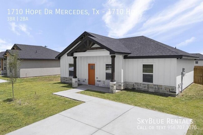 1710 Hope Dr in Mercedes, TX - Building Photo - Building Photo