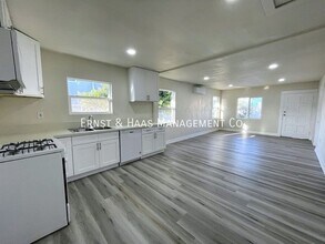 3309 Platt Ave in Lynwood, CA - Building Photo - Building Photo